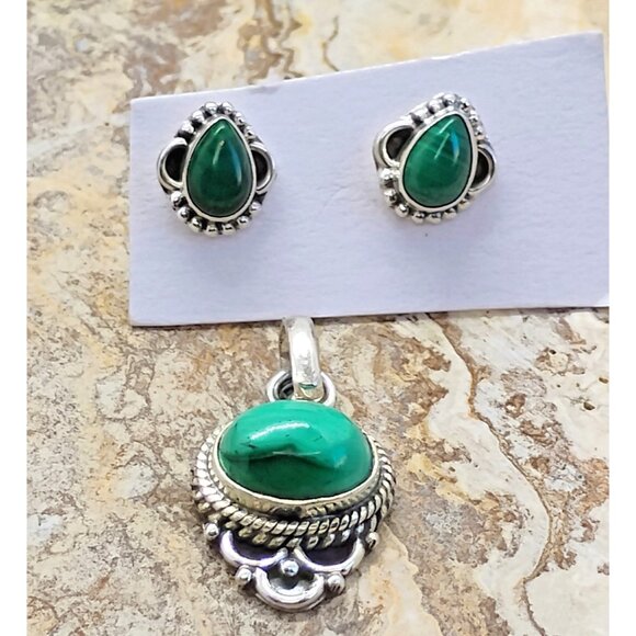 Sterling Silver Malachite Stud Earrings & Pendant Set Boho Dainty - Picture 1 of 10